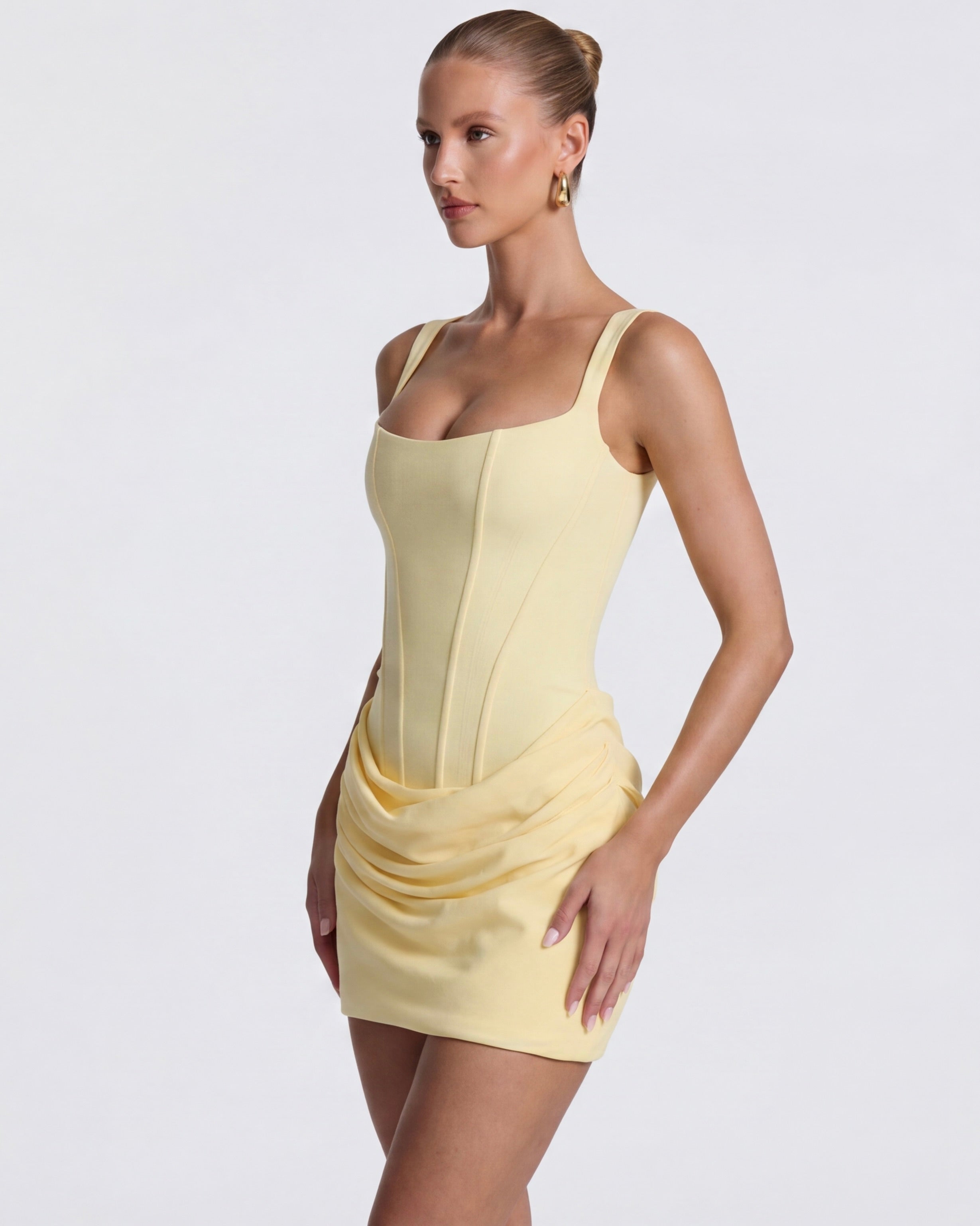 שמלת מיני אוורגלאס